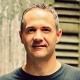 Nomadic Notes - Author's Picture